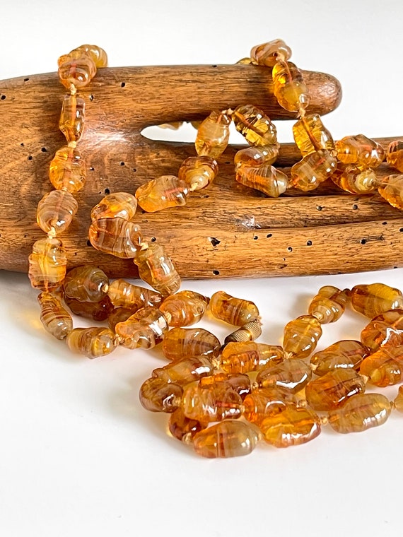 glass orange bead swirly opaque white necklace Fr… - image 4