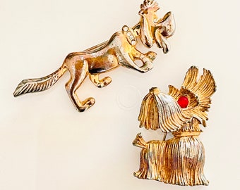 brooches droopy and pooch scottie dog French vintage dress pins animal jewellery midcentury modern gold tone metal with patina lot of two