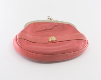 coin purse French vintage red leather black liner gold swan motif midcentury mod metal clasp porte monnaie one compartment retro pouch 1960s