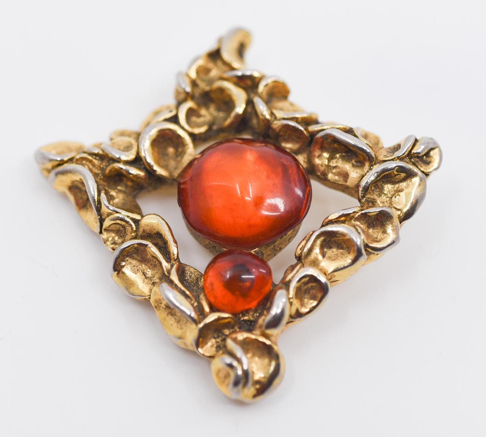Broche Fantaisie En Métal Doré Forme Chat – Marque Comptoirs De La Banquise Paris – Occasion Vintage