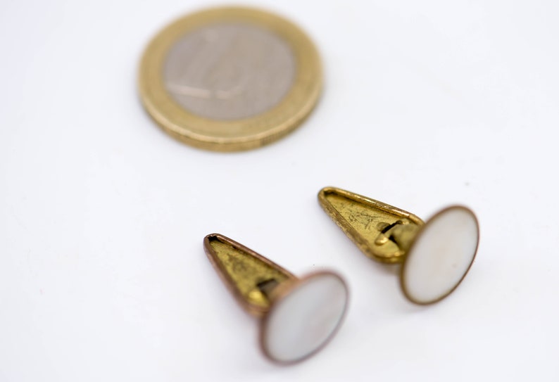 cufflinks antique French vintage mother of pearl MOP round face with mount and lever back brass tone metal formal wear dress shirt one pair