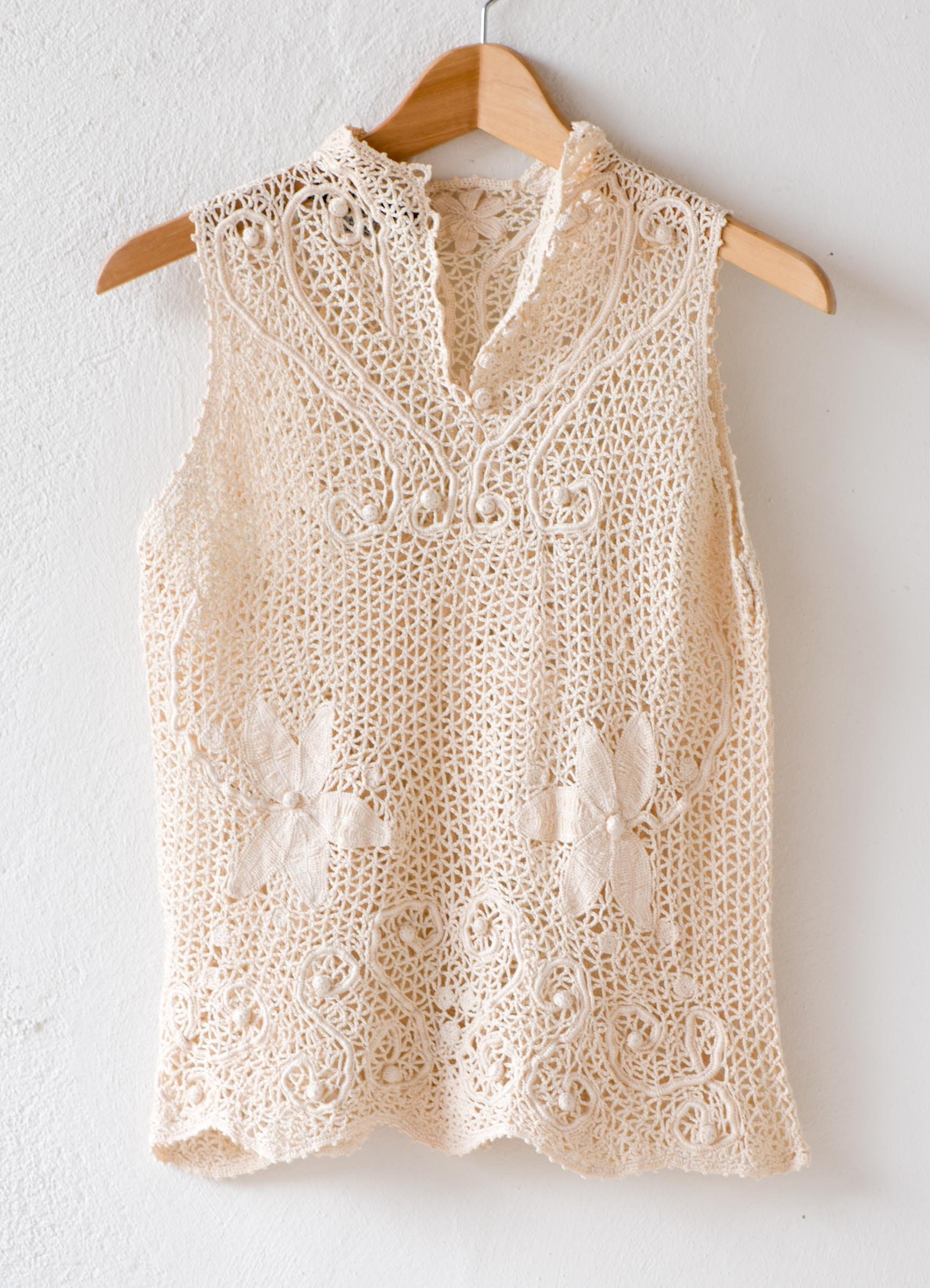 Image of Sleeveless Vintage Open Lace Top Pima Cotton Peruvian Connection Crochet Tank Floral Bohemian Small Hand Made in Peru
