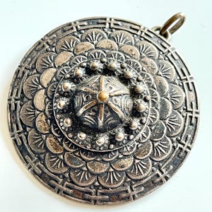Pendant Sacred Geometry Vintage Round Circle Geometry Fractal Dome ...