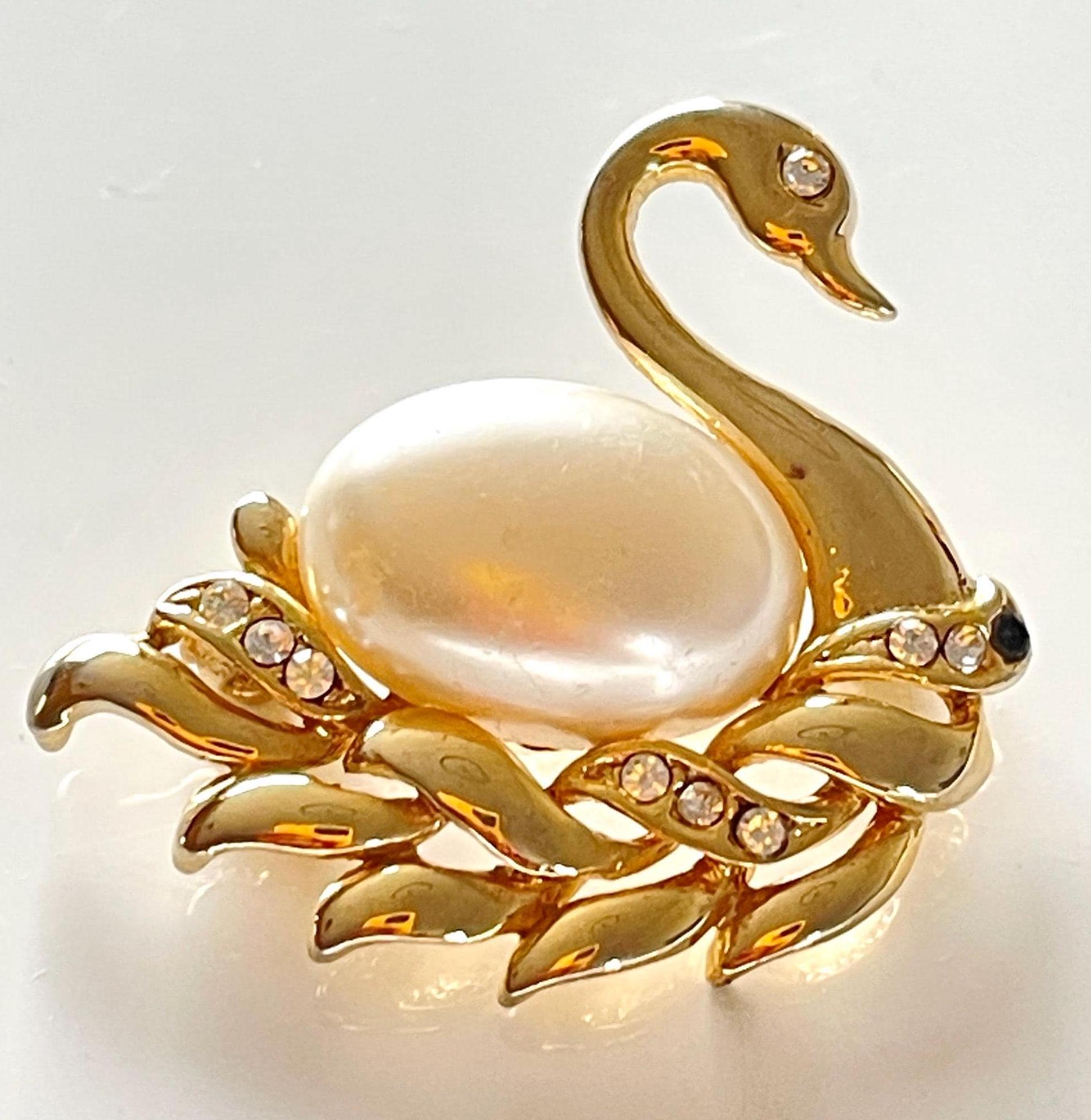 Swan Brooch French Vintage Dress Pin Jewellery Pearl Cabochon