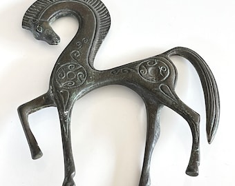 ヴィンテージ 民族工芸品 ギリシャの馬と戦車 置物 ブロンズ アンティーク ヴィンテージ 民族工芸品 ギリシャの馬と戦車 置物 ブロンズ