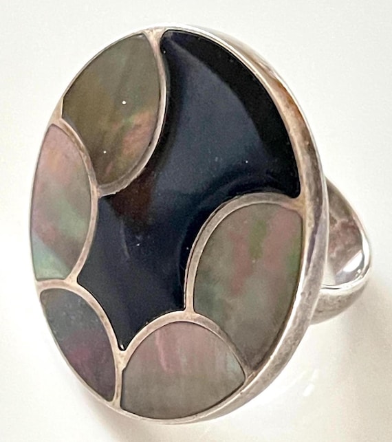 statement ring pearl inlay iridescent large round… - image 1