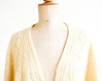 soft angora long cardigan French vintage handmade pastel yellow long sleeve gilet granny boyfriend lace jumper sweater made in France 1980s