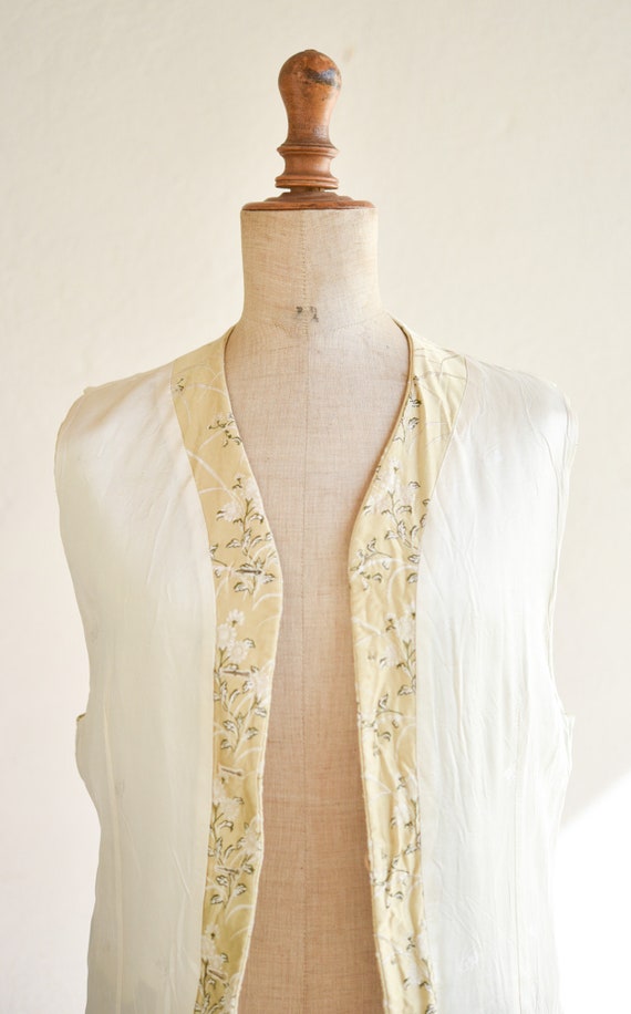 silk waistcoat vintage KENZO gold white flower bu… - image 6