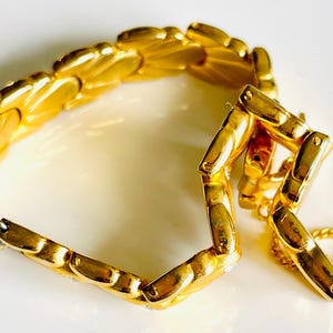 link chain bracelet French vintage polished gold tone jewelry speciality articulated diamanté safety chain mid century modern gift under 50