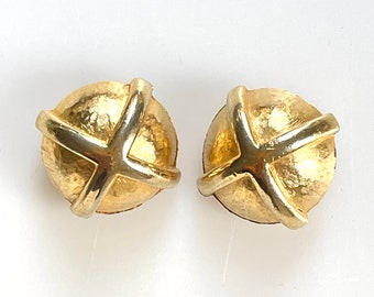 earrings round French vintage clip on half dome gold tone metal polished cross matching pair chunky statement ear-rings jewellery 1980s 23g