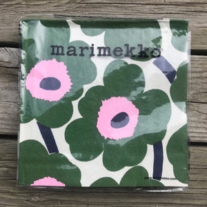 Tovaglioli di carta da pranzo Marimekko Unikko da 33 cm per sala da pranzo e decoupage, 20 fogli di tovaglioli a 3 veli, Finlandia, rosa verde