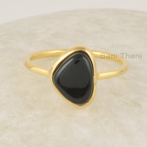 8x10mm Trillion Shape Black Onyx Ring - Handcrafted Ring - Gold Plated Jewelry - Bezel Set Ring - Jewelry For Artist - Rings For Women