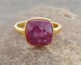 Echt robijnen kussen 10 mm Micron verguld 925 sterling zilveren ring - # 1043