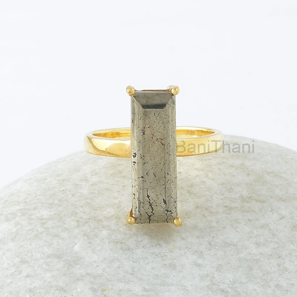Pyrit-Ring – massives Silber – handgefertigter Ring – 6 x 18 mm Rechteck – vergoldeter Ring – Schmuck für Stärke – Geschenk für Schwester