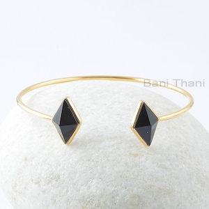 Black Onyx Bangle - 925 Pure Silver - Handcrafted Bracelet - 10x14mm Diamond Pyramid - Gift For Month Birthday - Jewelry For First Time Mom
