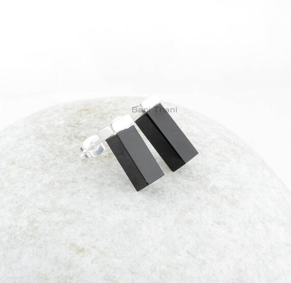 Orecchini A Perno In Argento 925 Con Onice Nero A Forma Di Pera – 5 X 7 Mm – Fatti A Mano In India