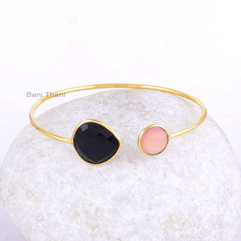 Black Onyx Bangle-Black Onyx Heart 18x18mm /& Pink Chalcedony 10x10mm Round Gold Plated Sterling Silver Bangle-Pink Chalcedony Bangle