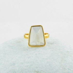 White Rainbow Moonstone Ring - 925 Sterling Silver Gold Plated Bezel Ring - Mens Ring - Christmas Gift - Fancy Gemstone Ring - Gift for Her