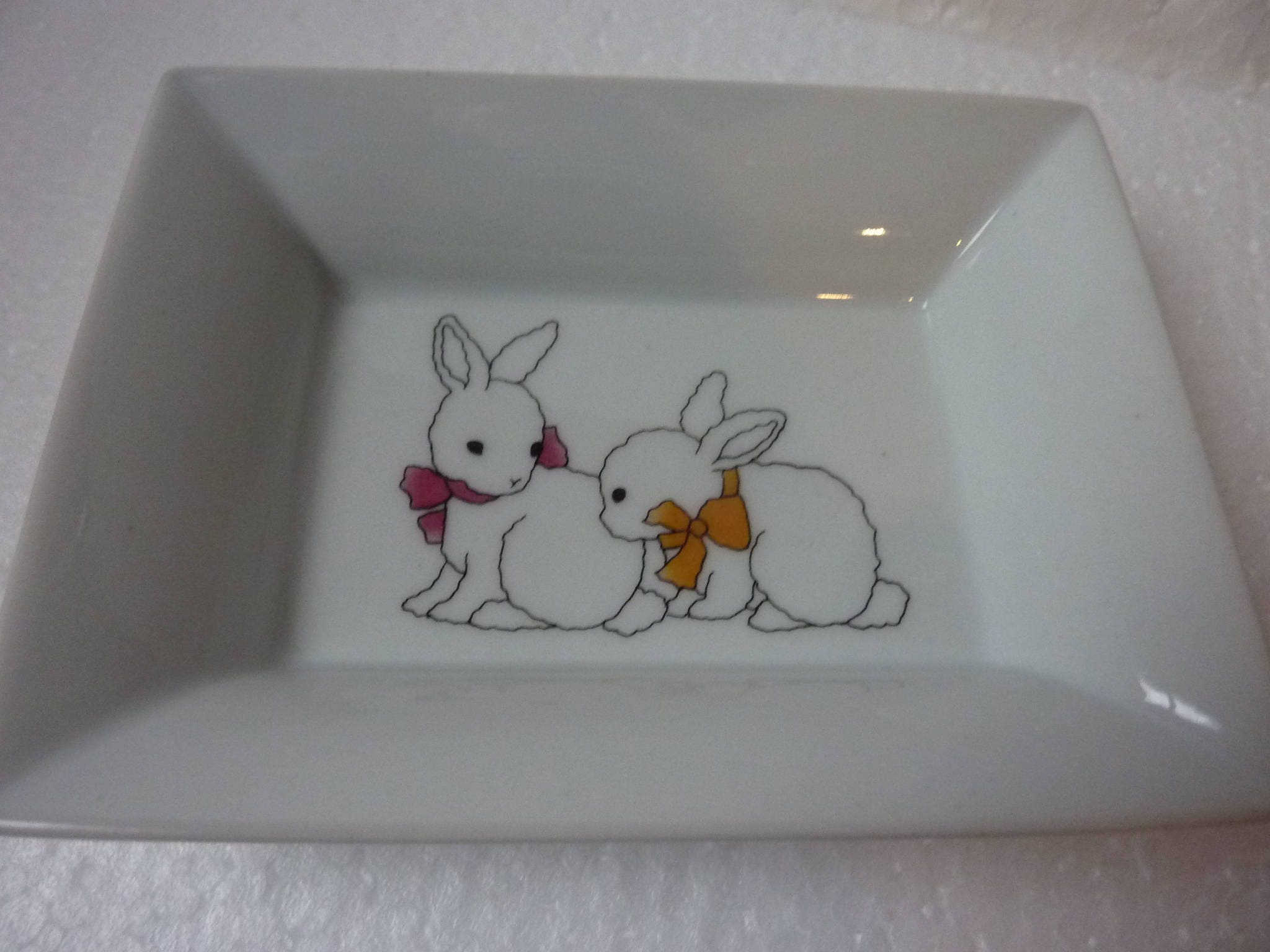 Vide-Poche ou Porte Savon Rectangulaire Les Lapins