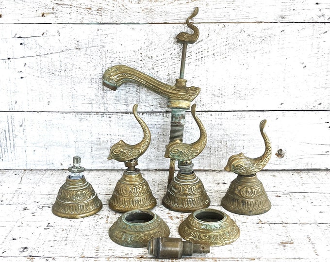 Antique Brass Dragon Sink Faucet Brass Bathroom Room Faucet Antique