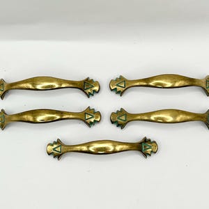 Tiradores de cajón de latón vintage: tiradores con detalles turquesa del suroeste - Juego de 5