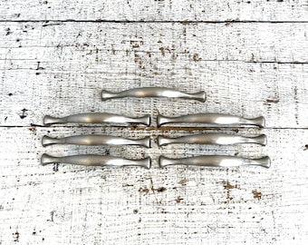 Vintage Set von 7 Edelstahl Schubladenknäufen