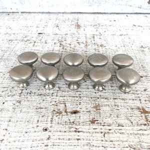 Drawer Knobs 8 Drawer Pulls Stainless Steel Knobs Brushed Silver Drawer Pulls Dresser Drawer Knobs Cabinet Door Pulls Home Improvement