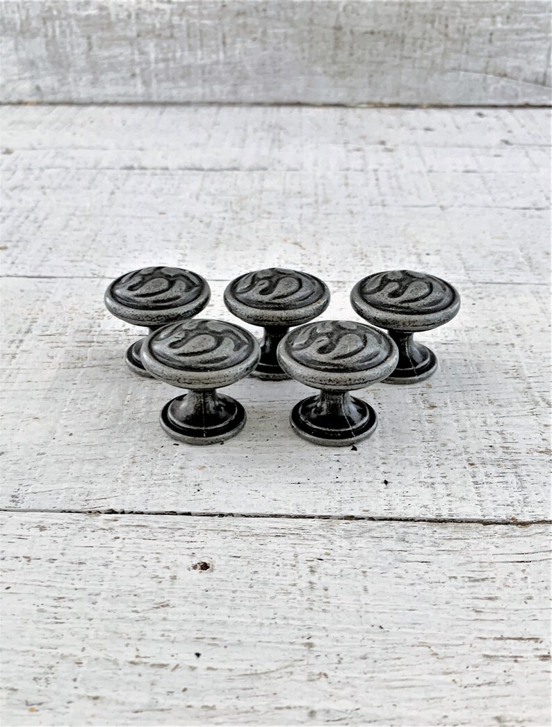 Drawer Knobs 5 Drawer Pulls Metal Knobs Silver Knobs Dresser Etsy