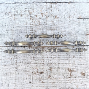 Tiradores de cajón de latón estilo Hollywood Regency vintage - Juego de 5