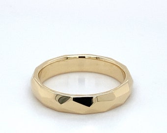 Gold Ring Facet, full 14 carat gold– contemporary jewellery – 14k yellow gold