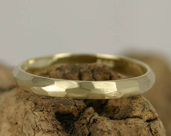 Gouden ring Facet gesatineerd, 14k goud, gesatineerd vol gouden ring– eigentijds – hand gemaakte sieraden – ambachtelijke sieraden