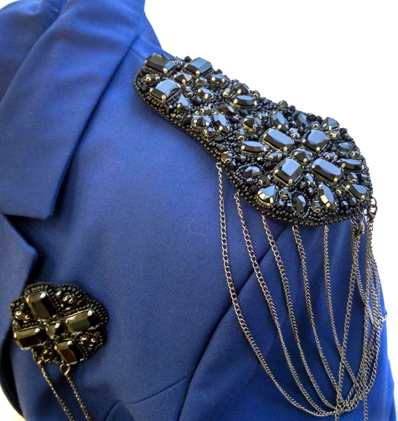 3 in 1 Black rhinestone epaulette with brooch Shoulder tassel chain Epaulettes beaded embroidered Shoulder jewelry Handmade crystal brooch imagen 3