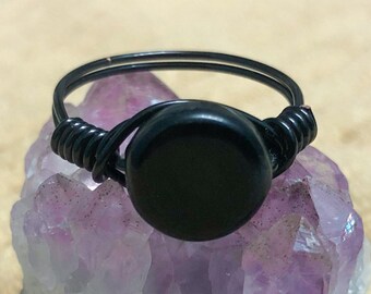 Zwarte Onyx ring, zwarte edelsteen ring, draad gewikkeld ring, handgemaakte sieraden ringen, aangepaste edelsteen ring, draad gewikkeld sieraden, edelsteen ringen