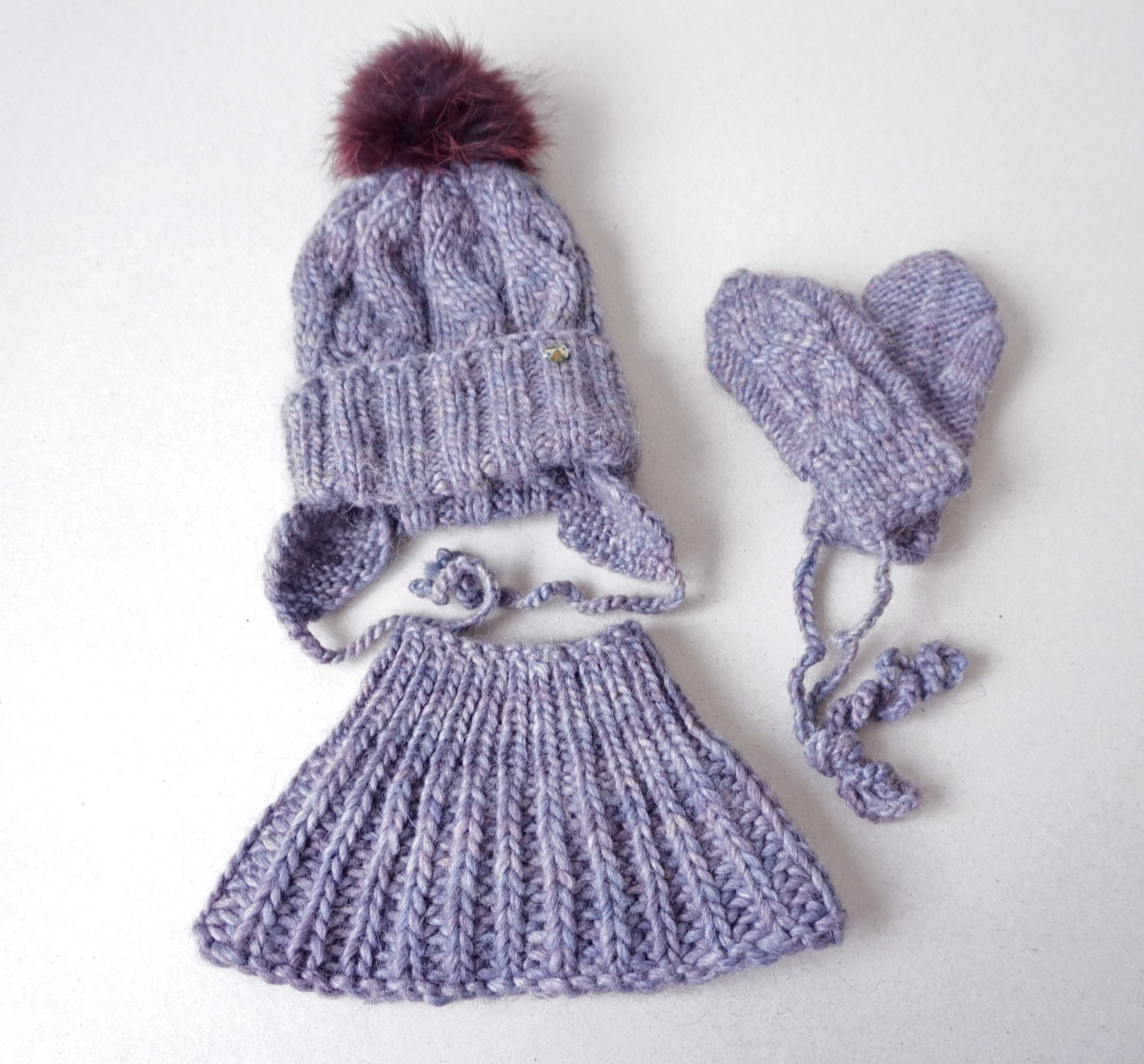 Knitted Baby Girl Set / 6-12 months /Toddler Girl's Alpaca Hat, Mittens and Neck Warmer/ Fur Pom Pom/Lilac Lavender Violet