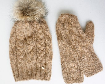Rust Brown Knit Womens Set / Slouchy Soft Beanie With Raccoon Fur Pom and Mittens / Hat Mittens Set