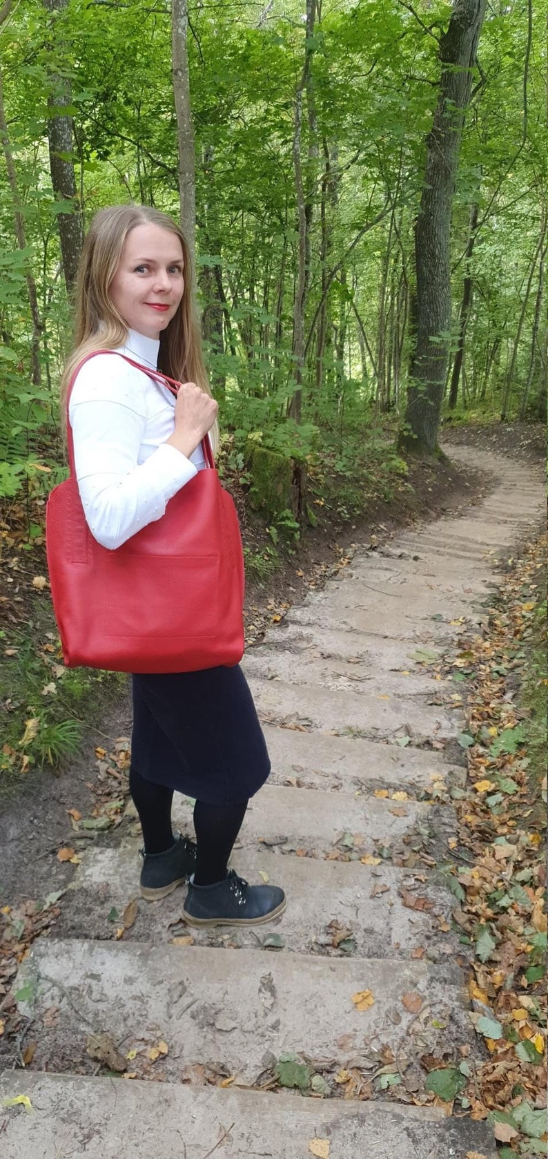 Rote Leder Umhängetasche / Slouchy Hobo Bag / Strukturiertes weiches Kalbsleder / Ungefüttert Bild 7