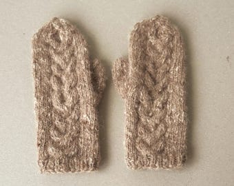 Handspun Dog Wool Mittens/ Beige Chunky Knit Mittens