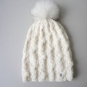 Hand Knit Natural Wool White Soft Alpaca Women Hat / Chunky Slouchy Soft Beanie With Large Fox Fur Pom Pom / Ski Hat image 9