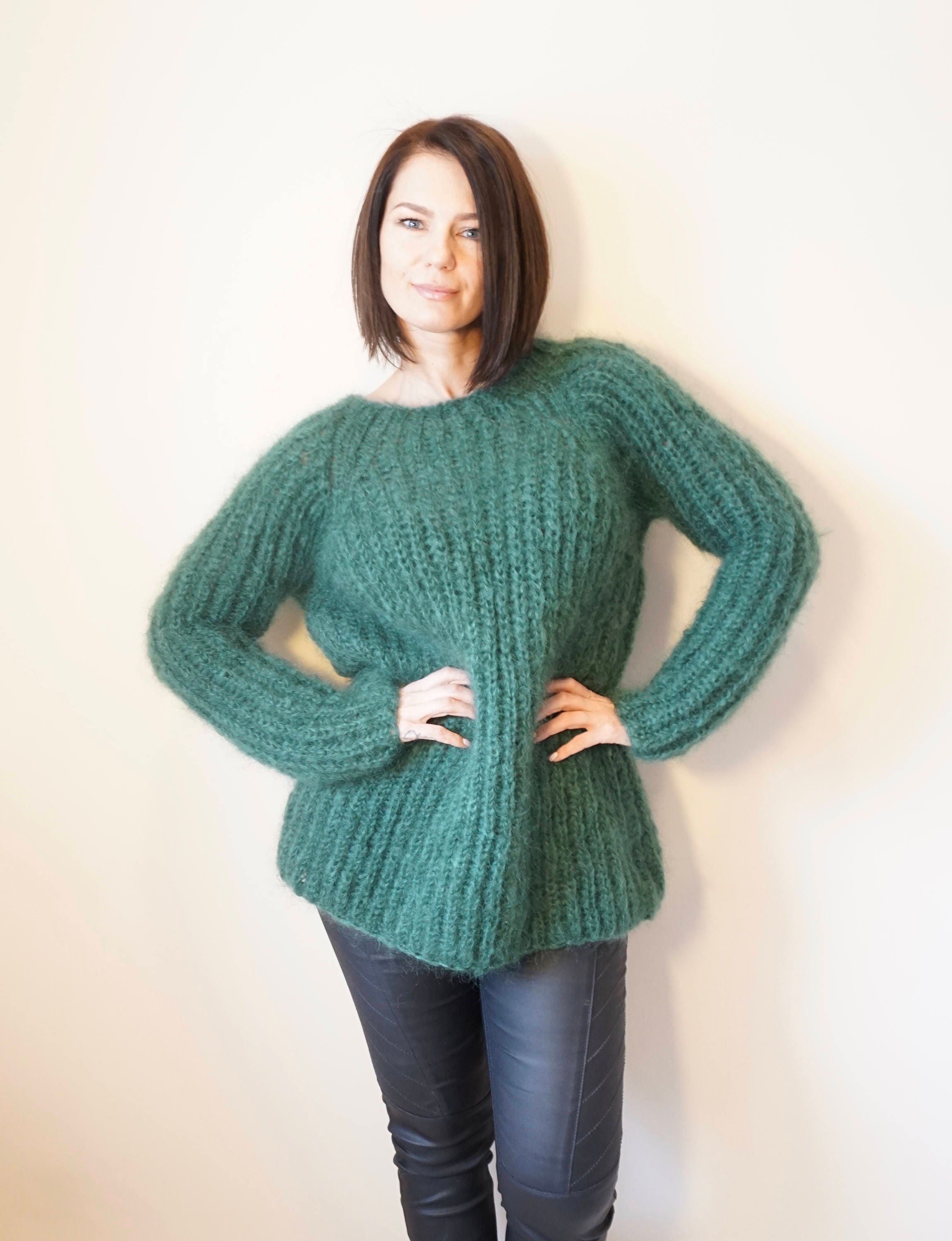Emerald Green Mohair Hand Knitted Women Sweater / Exclusieve Etsy