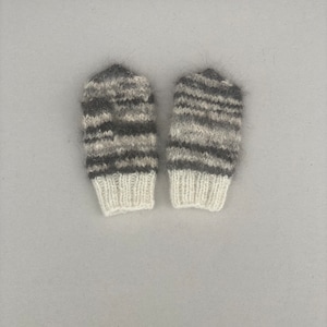 Children Mittens/ Ecco Natural Dog&#39;s Husky&#39;s Yarn Knitted Extra Warm Mittens /Grey Natural Wool White/ Wool Mittens
