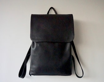 Sac à dos en cuir noir : sac de voyage unisexe minimaliste, convient à un ordinateur portable de 13 pouces