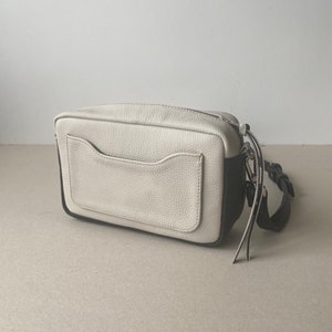 Light Grey Leather Crossbody Bag / Camera Bag/ Textured Leather/ Everyday Bag/ Gift for Women