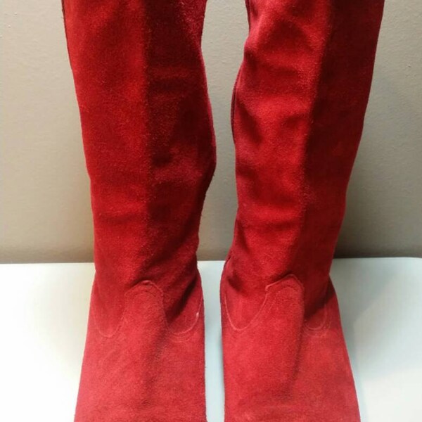 Retro Sexy Red Suede Western Boots size 9 Rocker