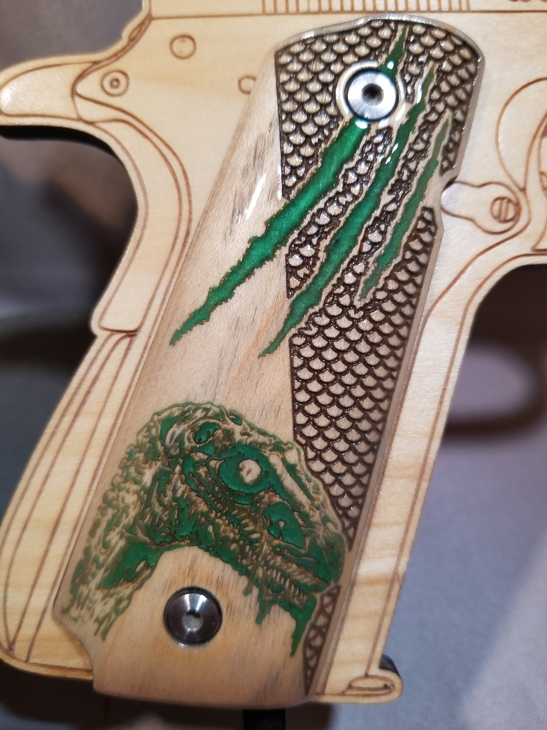 authentic raptor claw