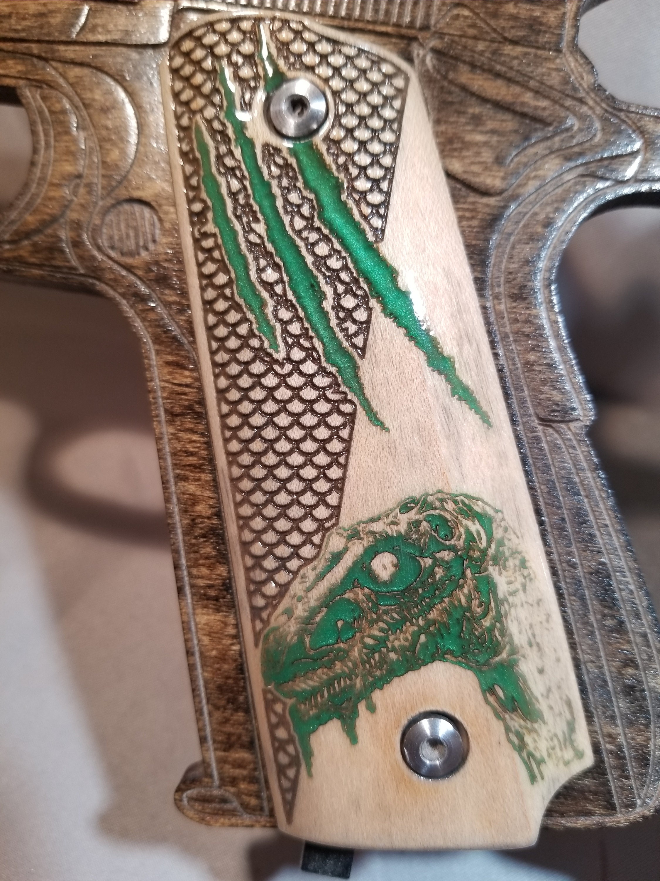 authentic raptor claw