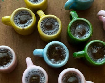 Marcador de puntos con forma de taza de café de colores; accesorios de tejido; registro de progreso