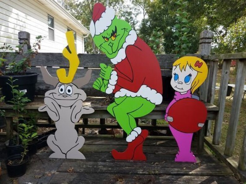 Grinch Yard Decoration With Max And Cindy Lou Who Yard Etsy