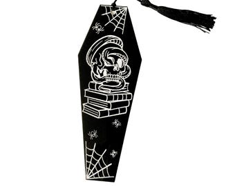 Engraved Skull Bookmark: Gothic Horror Book Lover Gift
