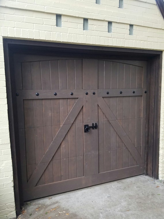 Customizable Wooden Garage Door, Solid Wood Garage Doors