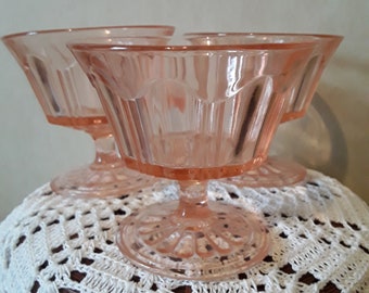 Vintage/mid century/depression pink glass/3 pink glass pedestal dessert cups/pink depression glass/set of 3 dessert cups/3 1/2 in x 3 1/2 in